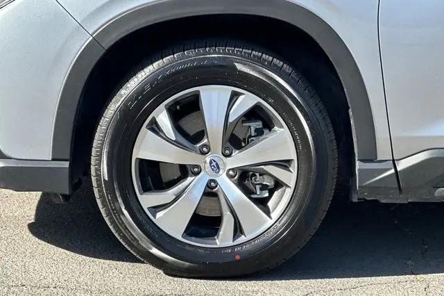 2025 Subaru Ascent Premium 8-Passenger