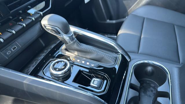 2026 GMC Canyon Elevation, 4WD