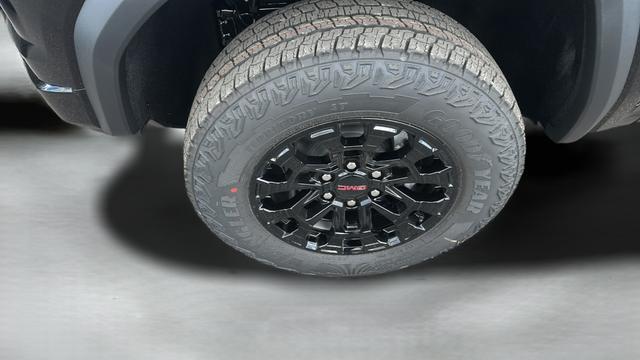 2026 GMC Canyon Elevation, 4WD