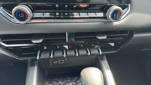 2026 GMC Canyon Elevation, 4WD