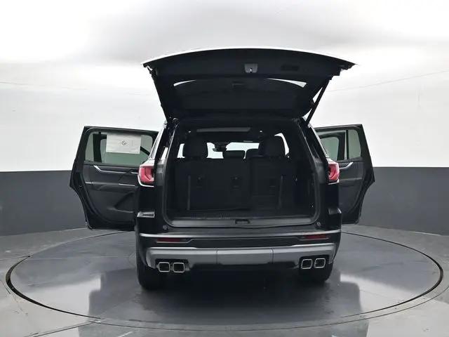 2026 GMC Acadia Elevation AWD