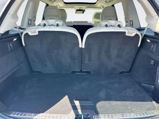 2022 Volvo XC90 T6 Inscription 7 Passenger