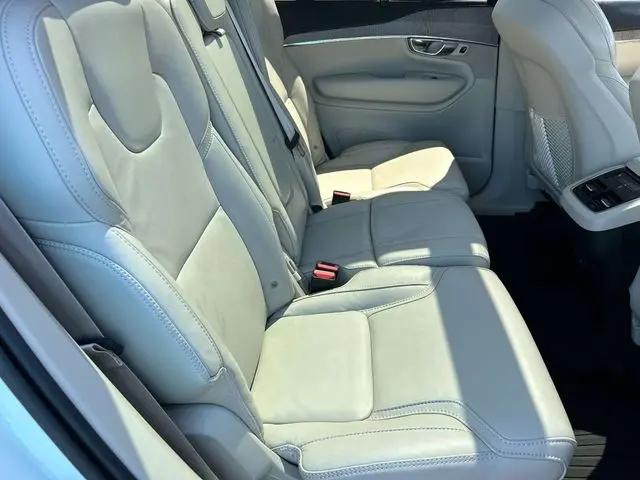 2022 Volvo XC90 T6 Inscription 7 Passenger