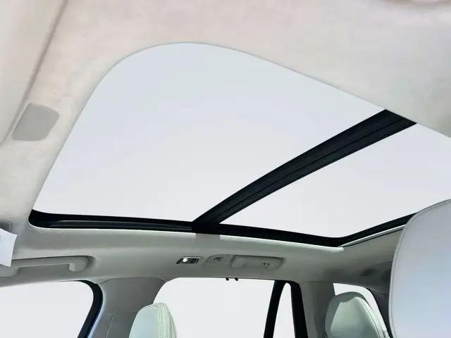 2022 Volvo XC90 T6 Inscription 7 Passenger