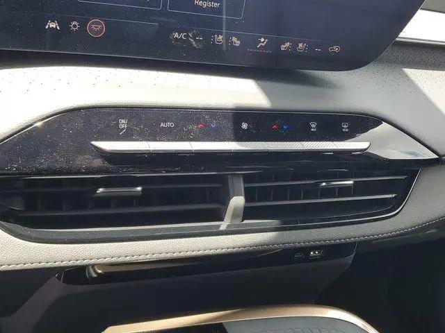 2026 Buick Enclave Avenir FWD
