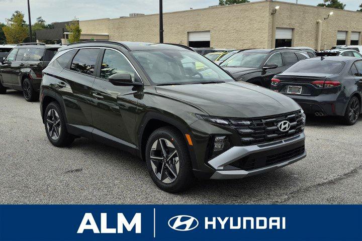 New 2026 Green HYUNDAI SEL FWD image 4