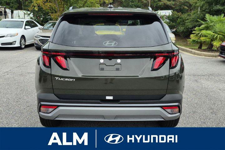 New 2026 Green HYUNDAI SEL FWD image 6