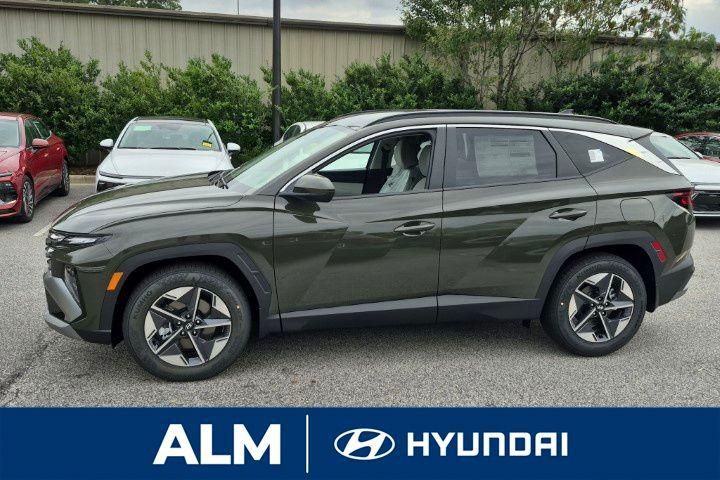 New 2026 Green HYUNDAI SEL FWD image 10