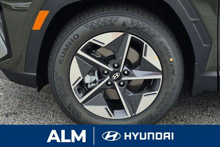 New 2026 Green HYUNDAI SEL FWD image 12