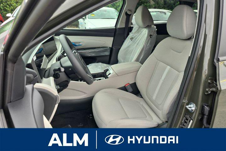 New 2026 Green HYUNDAI SEL FWD image 14