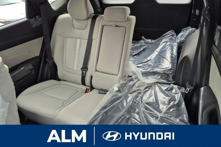 New 2026 Green HYUNDAI SEL FWD image 15