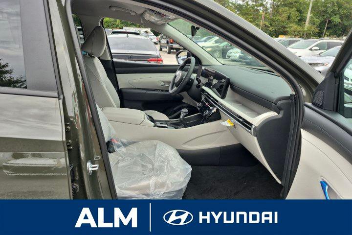 New 2026 Green HYUNDAI SEL FWD image 20
