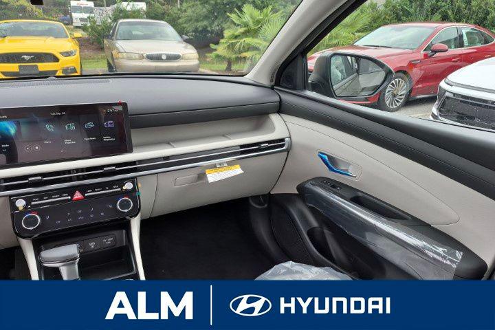 New 2026 Green HYUNDAI SEL FWD image 21
