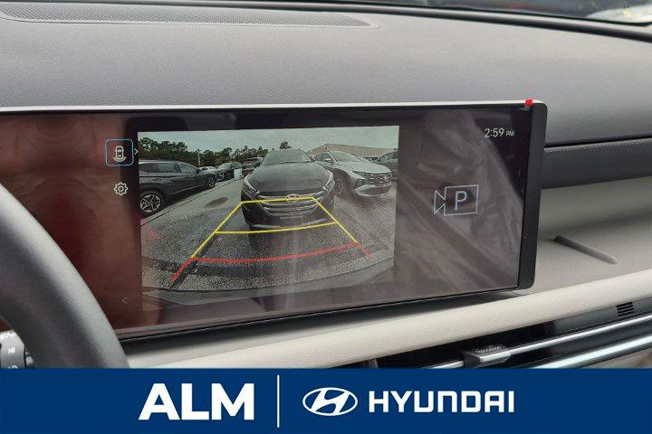 New 2026 Green HYUNDAI SEL FWD image 24