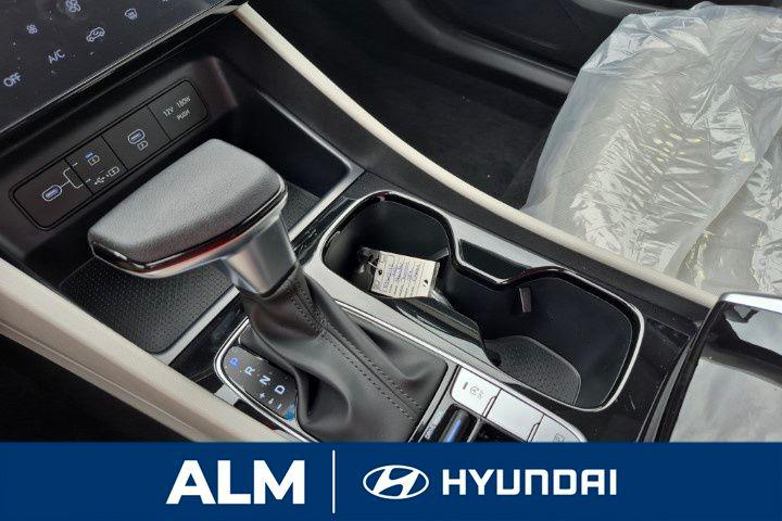 New 2026 Green HYUNDAI SEL FWD image 26