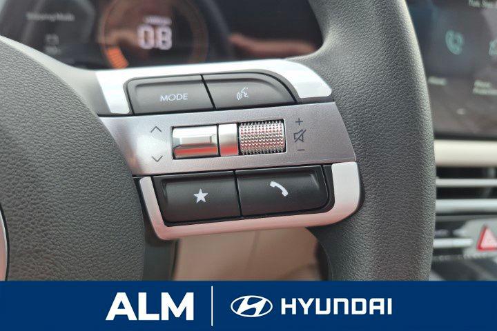 New 2026 Green HYUNDAI SEL FWD image 27