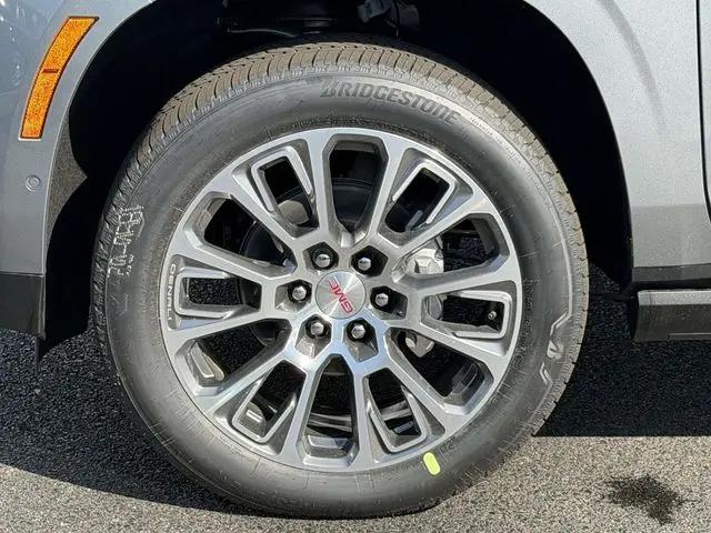 2026 GMC Yukon XL 4WD Denali