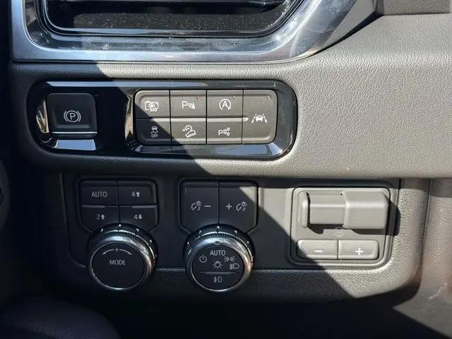 2026 GMC Yukon XL 4WD Denali