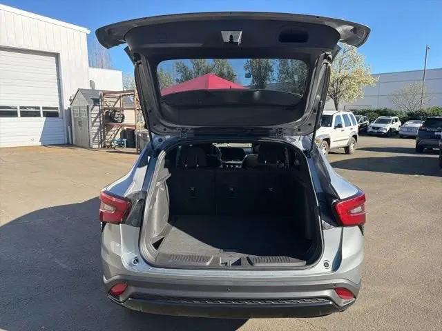 2024 Chevrolet Trax FWD 1RS