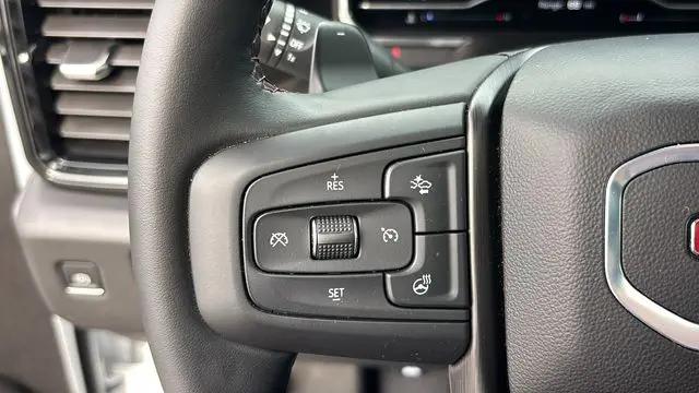 2025 GMC Sierra 1500 4WD Crew Cab Short Box AT4X