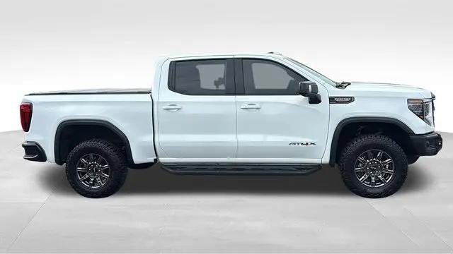 2025 GMC Sierra 1500 4WD Crew Cab Short Box AT4X