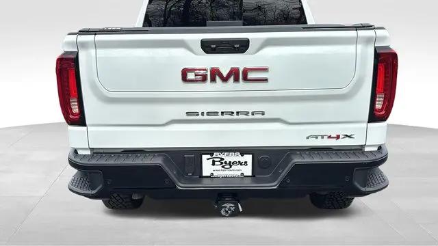 2025 GMC Sierra 1500 4WD Crew Cab Short Box AT4X