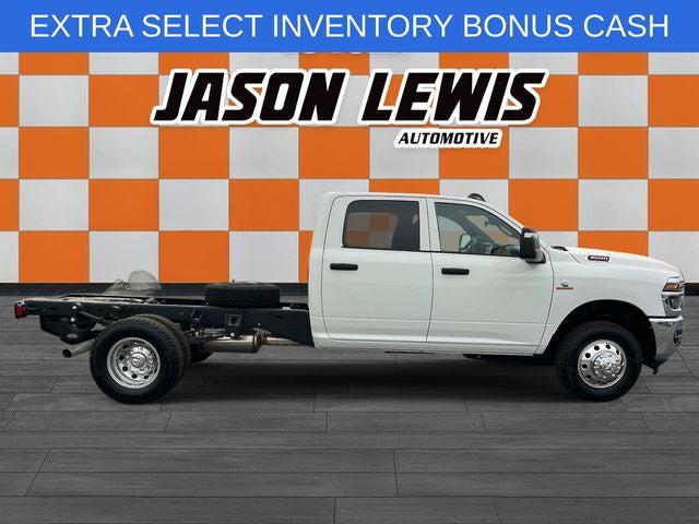 2026 RAM Ram 3500 Chassis Cab RAM 3500 TRADESMAN CREW CAB CHASSIS 4X4 60 CA