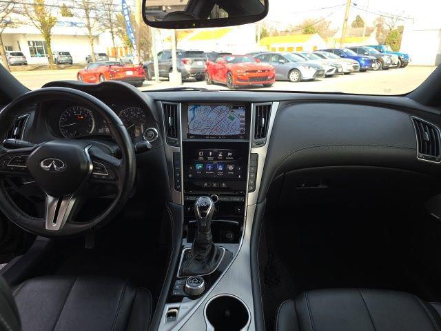 2018 INFINITI Q60 3.0t LUXE