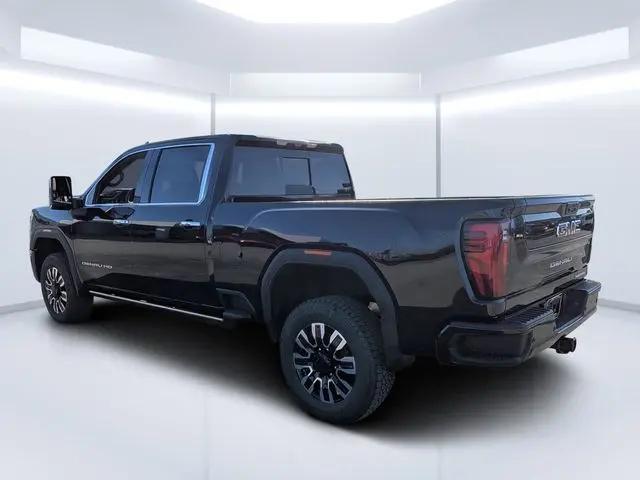 2026 GMC Sierra 2500HD Crew Cab, Standard Bed, Denali Ultimate, 4WD