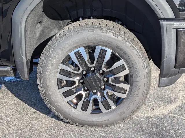 2026 GMC Sierra 2500HD Crew Cab, Standard Bed, Denali Ultimate, 4WD