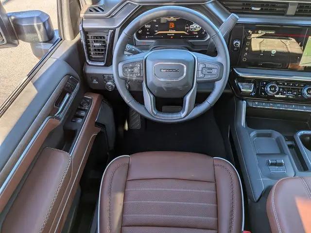 2026 GMC Sierra 2500HD Crew Cab, Standard Bed, Denali Ultimate, 4WD