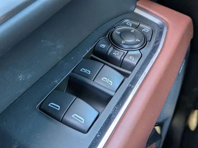 2026 GMC Sierra 2500HD Crew Cab, Standard Bed, Denali Ultimate, 4WD