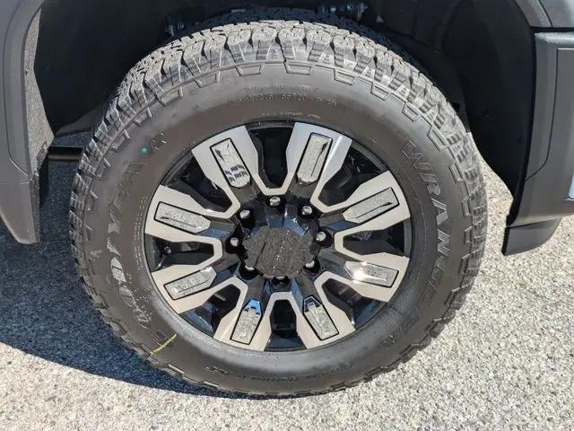2026 GMC Sierra 3500HD Crew Cab, Long Bed, Denali, 4WD