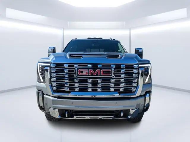 2026 GMC Sierra 2500HD Crew Cab, Standard Bed, Denali, 4WD