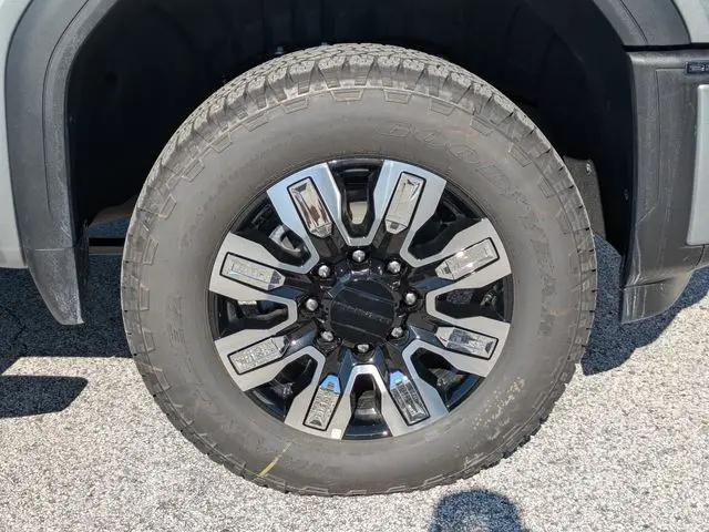 2026 GMC Sierra 2500HD Crew Cab, Standard Bed, Denali, 4WD