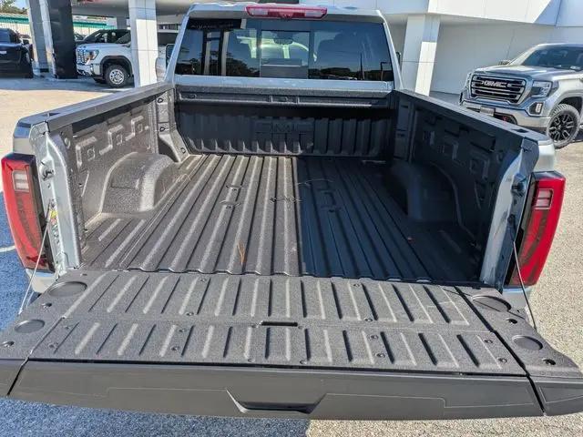 2026 GMC Sierra 2500HD Crew Cab, Standard Bed, Denali, 4WD