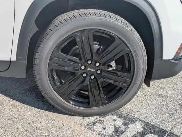 2026 GMC Acadia Elevation FWD