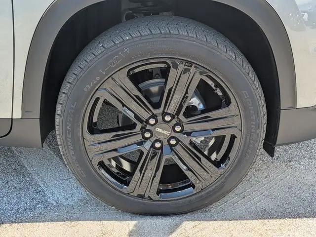 2026 GMC Acadia Elevation FWD