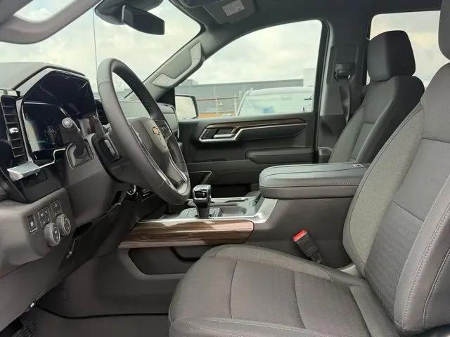 2026 Chevrolet Silverado 1500 4WD Crew Cab Standard Bed LT