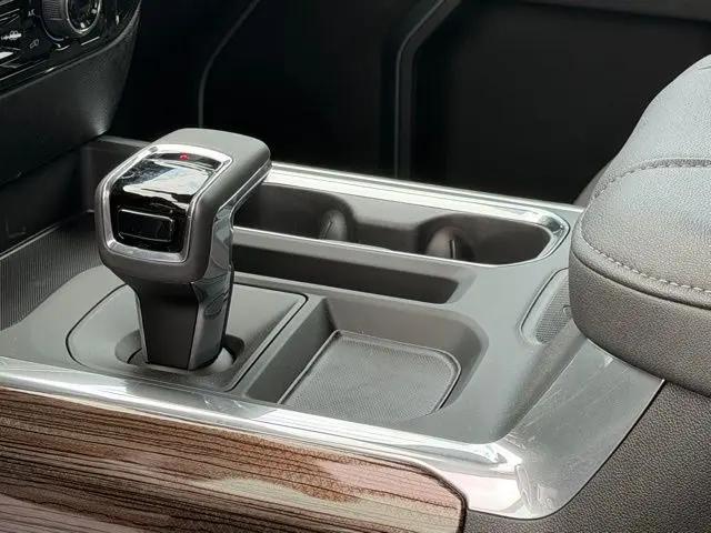 2026 Chevrolet Silverado 1500 4WD Crew Cab Standard Bed LT