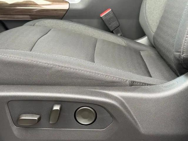 2026 Chevrolet Silverado 1500 4WD Crew Cab Standard Bed LT