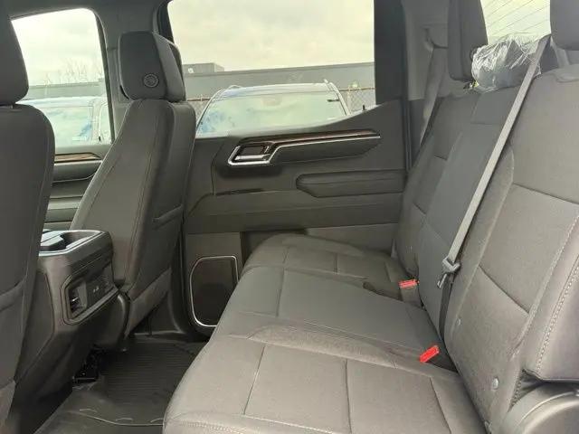 2026 Chevrolet Silverado 1500 4WD Crew Cab Standard Bed LT