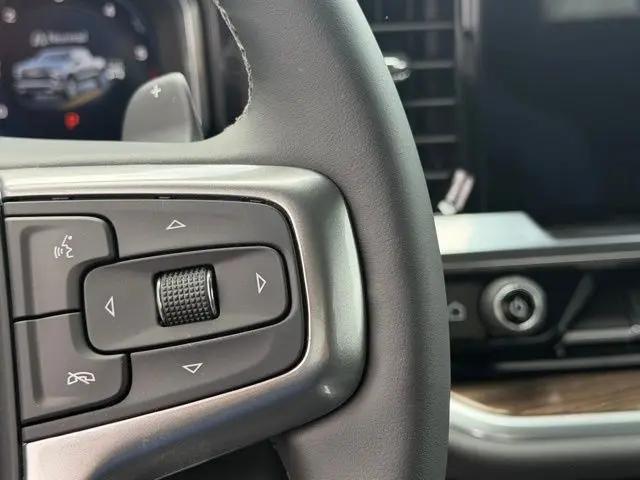 2026 Chevrolet Silverado 1500 4WD Crew Cab Standard Bed LT