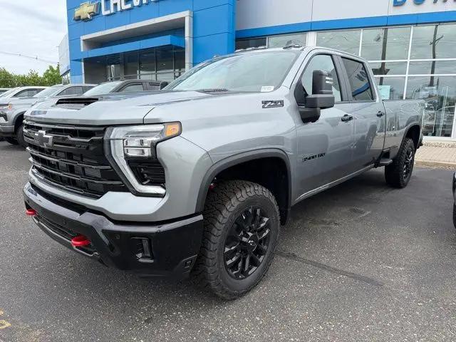 2026 Chevrolet Silverado 3500HD Crew Cab, Long Bed, LT Dual Rear Wheel, RWD