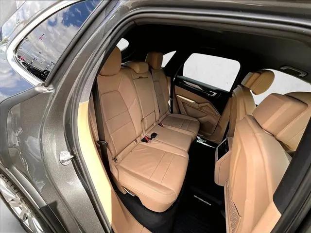 2020 Porsche Cayenne Cayenne