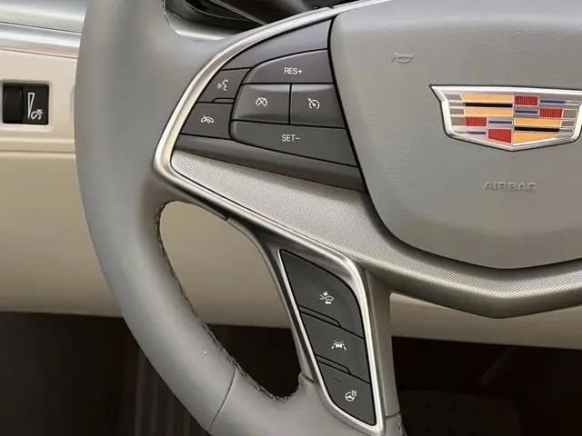 2026 Cadillac XT5 Premium Luxury FWD