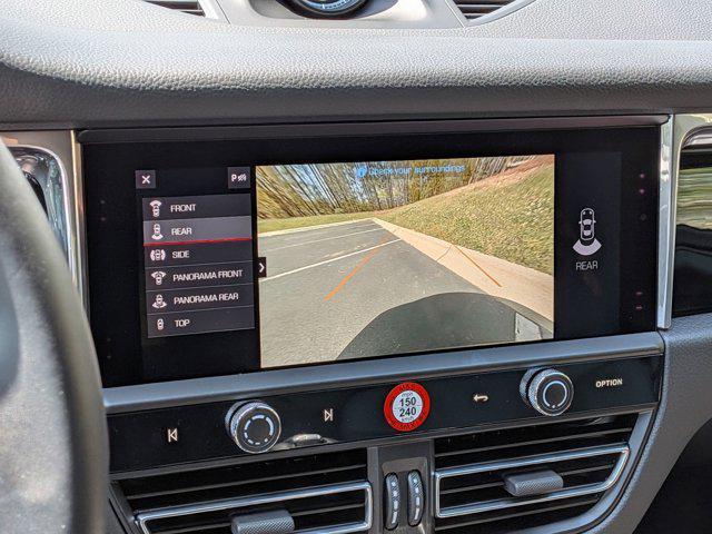 2025 Porsche Macan AWD
