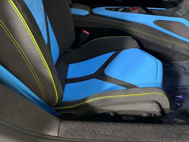 2025 Lamborghini Revuelto Base
