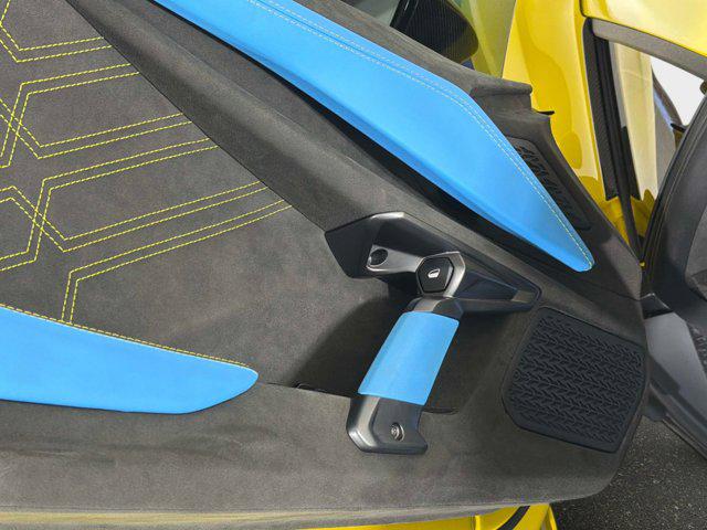 2025 Lamborghini Revuelto Base