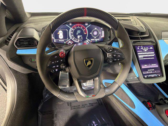 2025 Lamborghini Revuelto Base